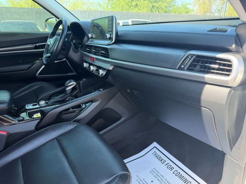 Used 2020 Kia Telluride S AWD/4WD image 9
