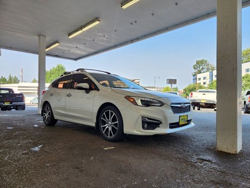 Used 2017 Subaru Impreza 2.0i Limited AWD/4WD image 7