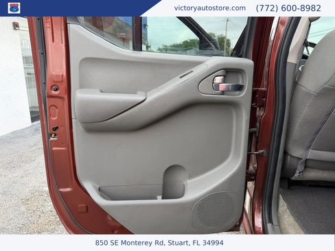 Used 2016 Nissan Frontier SV w/ SV Value Truck Package RWD image 40