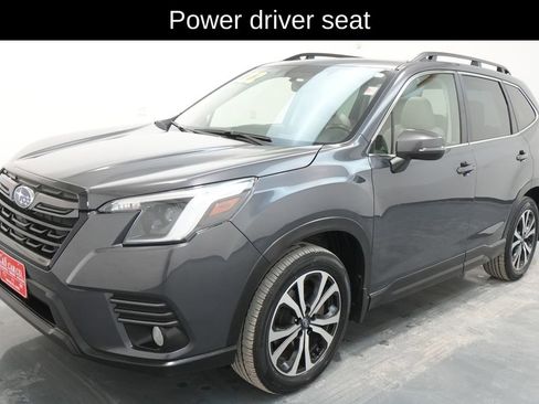 Used 2022 Subaru Forester Limited image 3