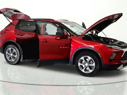 Used 2023 Chevrolet Blazer LT w/ Convenience Package FWD image 7