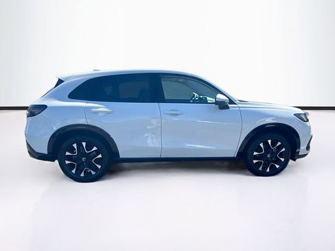Used 2026 Honda HR-V EX-L image 8