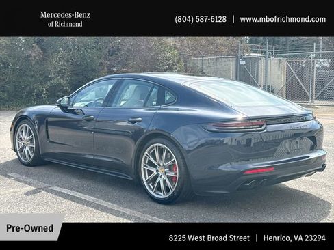 Used 2019 Porsche Panamera GTS image 11