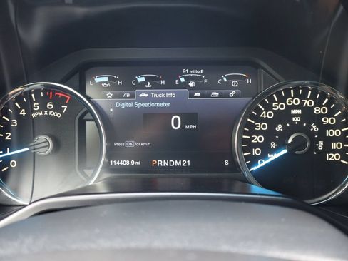 Used 2016 Ford F150 Platinum w/ Technology Package AWD/4WD image 33