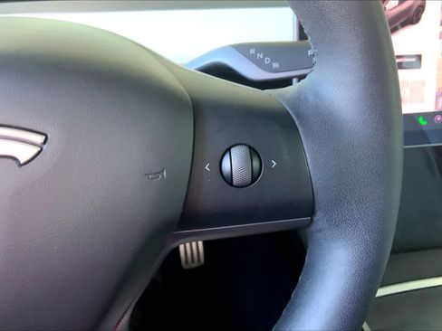 Used 2021 Tesla Model Y Performance AWD/4WD image 24