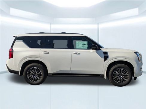 New 2026 Nissan Armada Platinum image 7