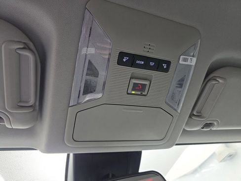 Used 2024 Toyota RAV4 XLE image 38