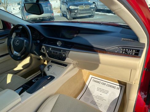 Used 2015 Lexus ES 350 image 31