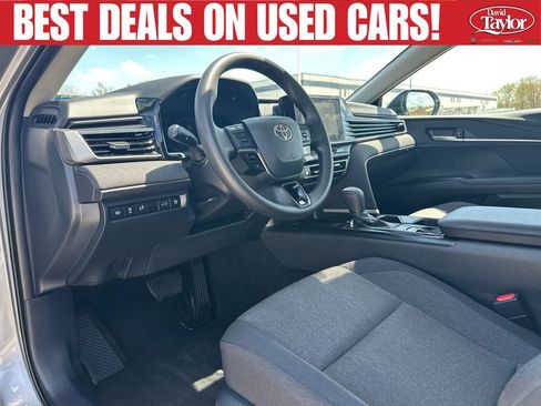 Used 2025 Toyota Camry LE FWD image 12