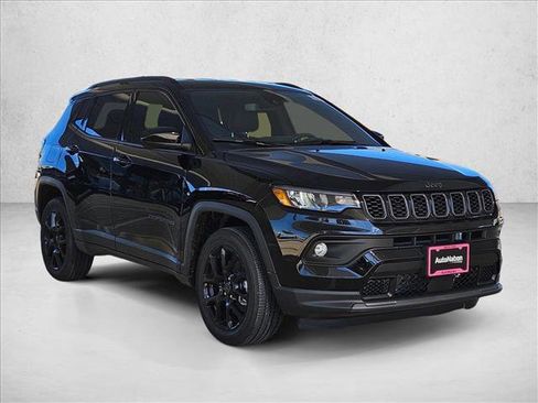 New 2026 Jeep Compass Latitude image 7