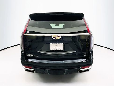 Used 2024 Cadillac Escalade ESV Luxury w/ LPO, Floor Liner Package image 7