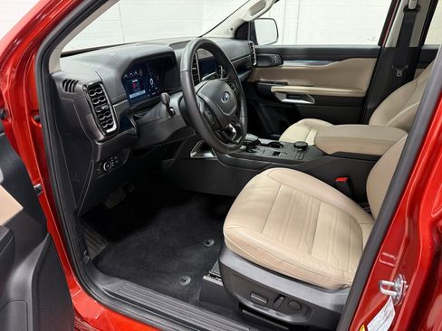 Used 2024 Ford Ranger Lariat image 11