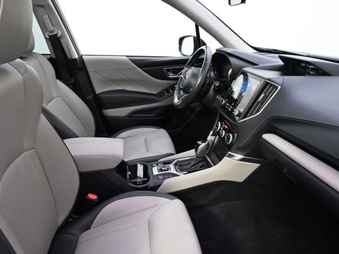 Used 2024 Subaru Forester Limited image 17