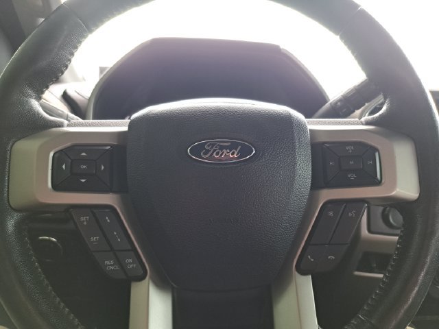 Used 2017 Ford F350 Lariat w/ Lariat Ultimate Package AWD/4WD image 9