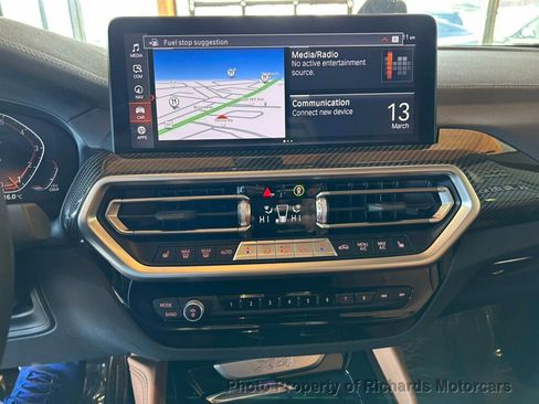 Used 2025 BMW X4 xDrive30i image 14