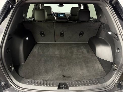 Used 2025 Chevrolet Equinox RS w/ Safety and Technology Package image 25