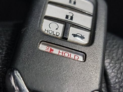 Used 2017 Honda Accord EX-L image 32