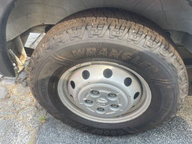 Used 2023 RAM ProMaster 2500 FWD image 16