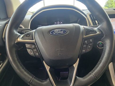 Used 2020 Ford Edge SEL w/ Convenience Package FWD image 26