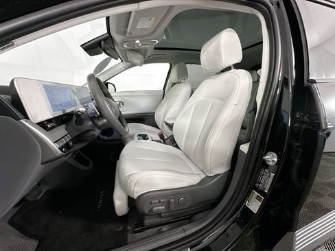 Used 2023 Hyundai Ioniq 5 Limited AWD/4WD image 4