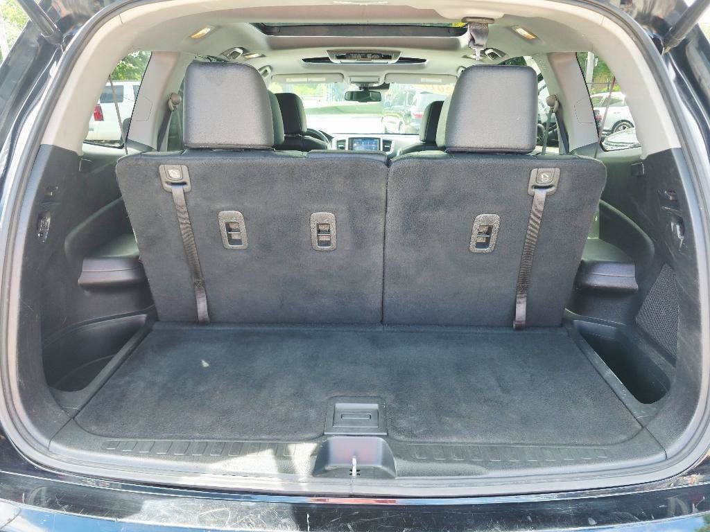 Used 2017 Honda Pilot Elite image 18