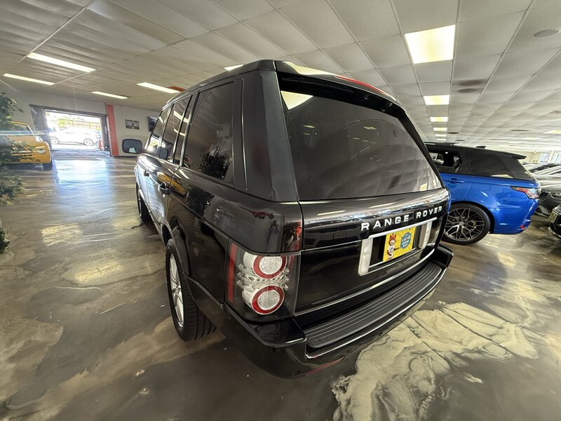Used 2012 Land Rover Range Rover HSE AWD/4WD image 7