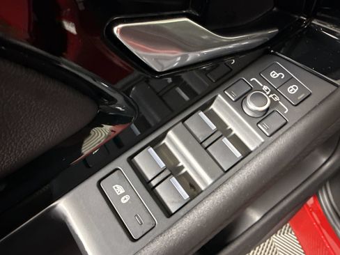 Used 2020 Land Rover Range Rover Evoque S AWD/4WD image 13