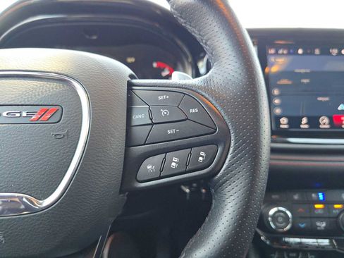 Used 2025 Dodge Durango GT AWD/4WD image 33