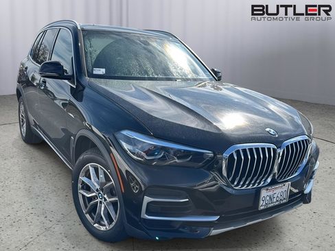 Certified 2023 BMW X5 xDrive40i w/ Premium Package image 2