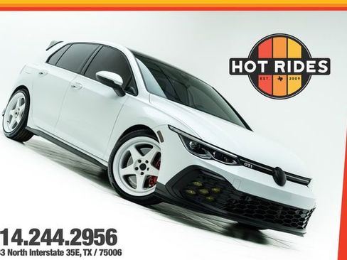 Used 2022 Volkswagen GTI SE image 1