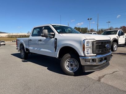 New 2026 Ford F250 XL w/ XL Chrome Package