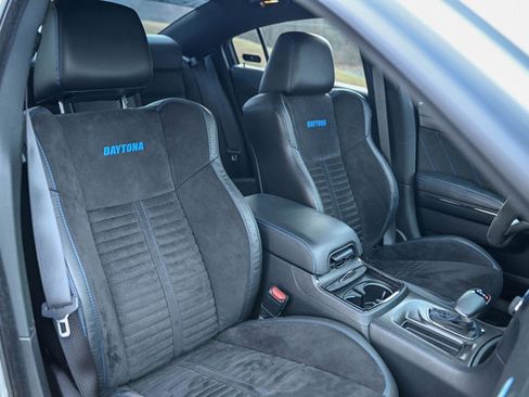 Used 2020 Dodge Charger SRT Hellcat w/ Navigation & Travel Group image 38