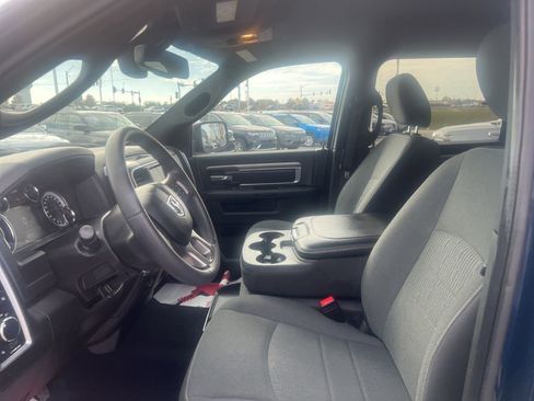 Used 2022 RAM 1500 Classic Warlock w/ Electronics Group image 11