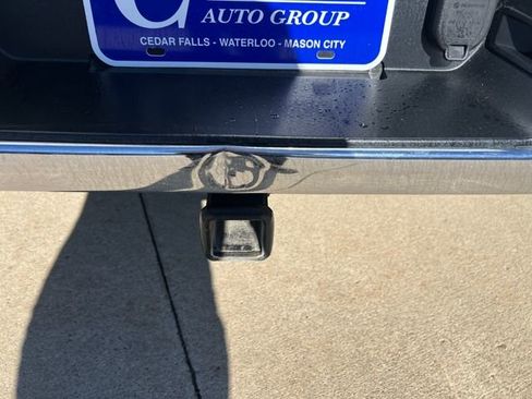 Used 2019 RAM 1500 Laramie image 13