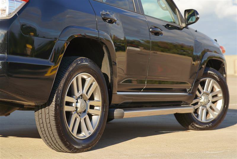Used 2011 Toyota 4Runner Limited AWD/4WD image 15