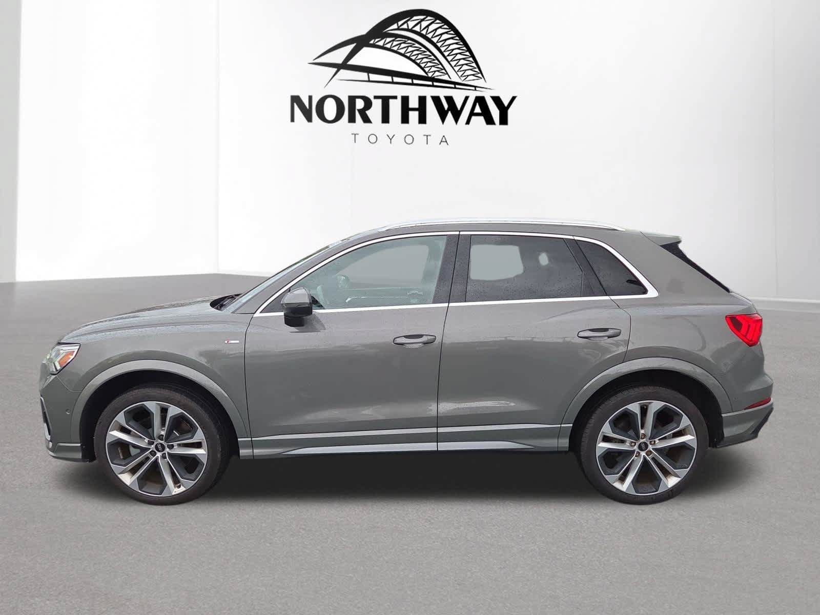 Used 2021 Audi Q3 2.0T Premium Plus w/ Premium Plus Package AWD/4WD image 6