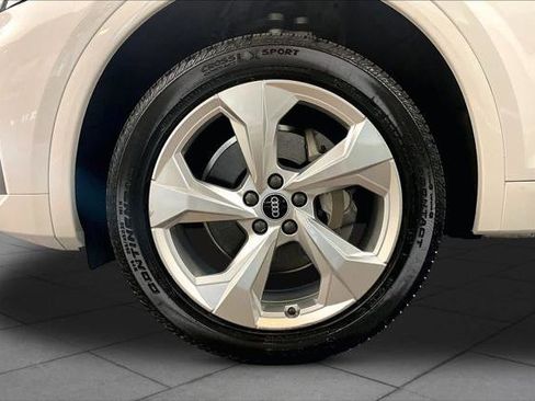 Certified 2023 Audi Q5 2.0T Premium Plus w/ Premium Plus Package AWD/4WD image 11