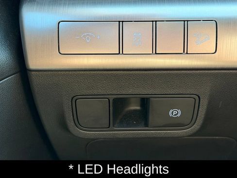 Used 2024 Hyundai Kona SEL AWD/4WD image 26
