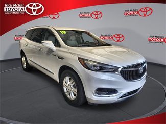 Used 2019 Buick Enclave Essence video 1