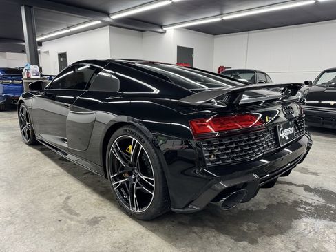 Used 2023 Audi R8 V10 performance image 18