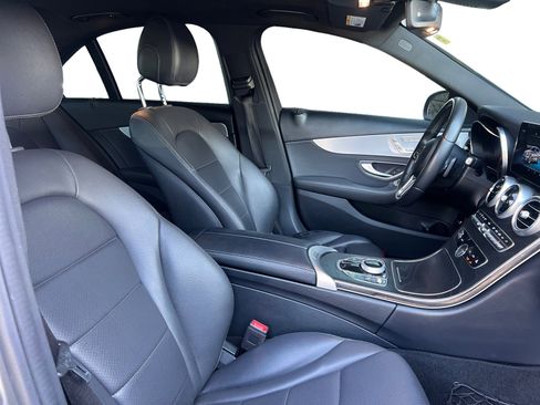 Used 2019 Mercedes-Benz C 300 Sedan image 15