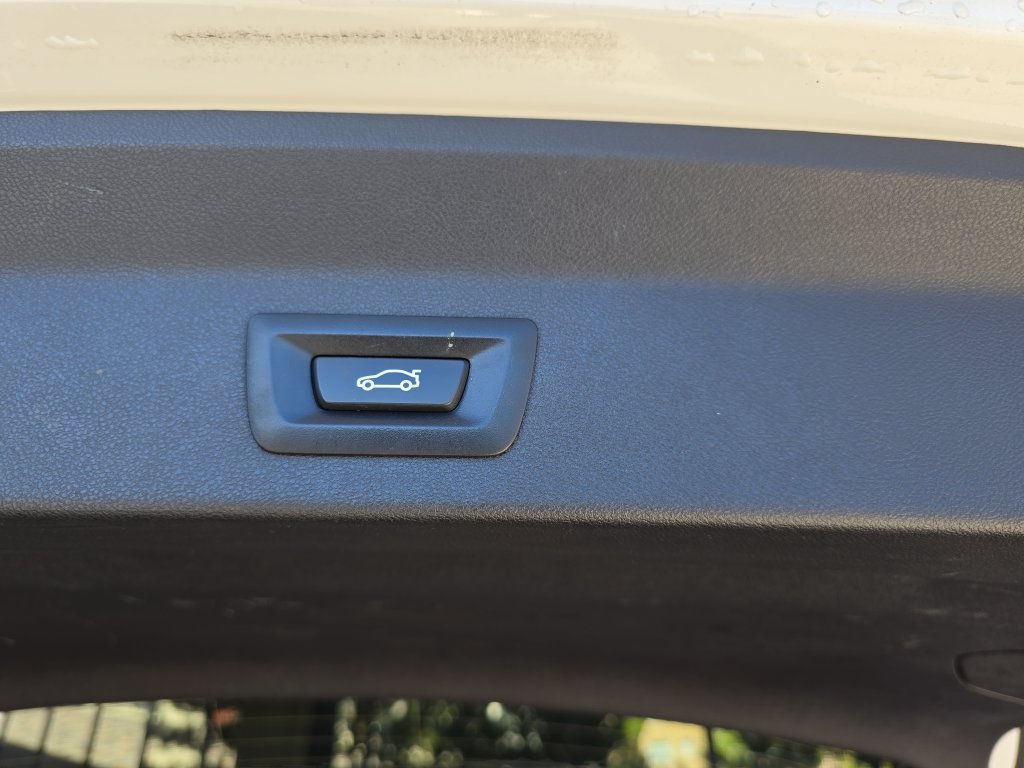 Used 2019 BMW X3 xDrive30i AWD/4WD image 16
