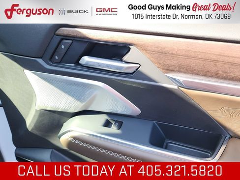 New 2026 GMC Acadia Denali Ultimate w/ LPO, All-Weather Package AWD/4WD image 42