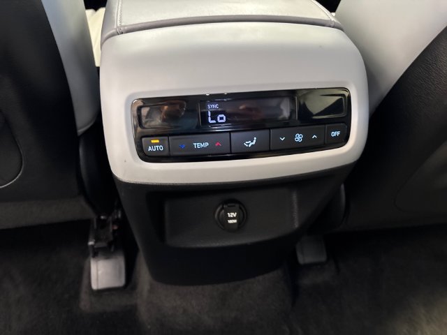 Used 2025 Hyundai Palisade SEL AWD/4WD image 19