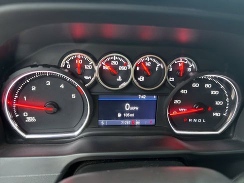 Used 2023 Chevrolet Silverado 2500 LT w/ Convenience Package image 10