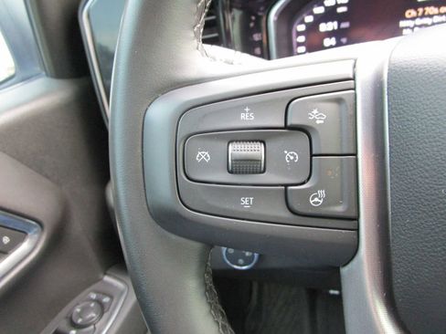 Used 2024 GMC Sierra 1500 SLE w/ X31 Off-Road Package image 41