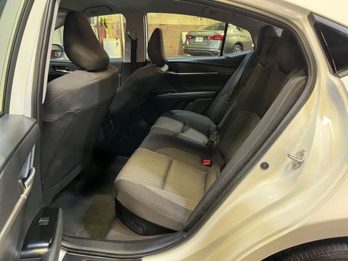Used 2025 Toyota Camry LE image 24