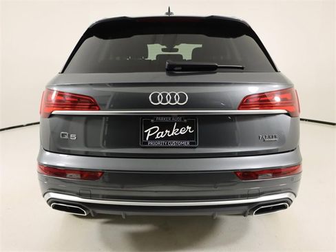 Certified 2022 Audi Q5 2.0T Premium Plus image 4