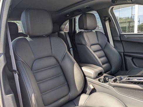 New 2026 Porsche Macan GTS AWD/4WD image 26