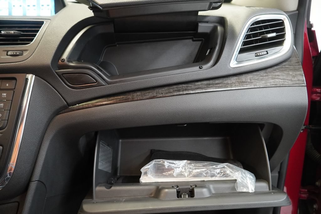 Used 2014 Buick Encore Convenience FWD image 36